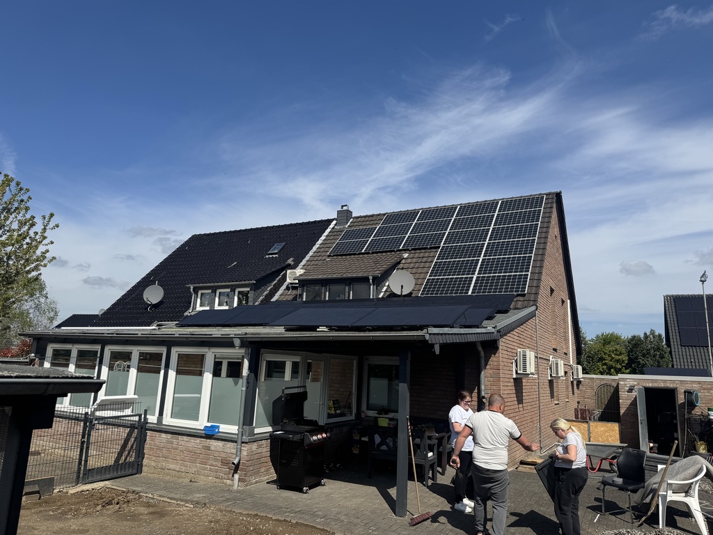 Photovoltaik Anlage auf einem Einfamilienhaus in Moers