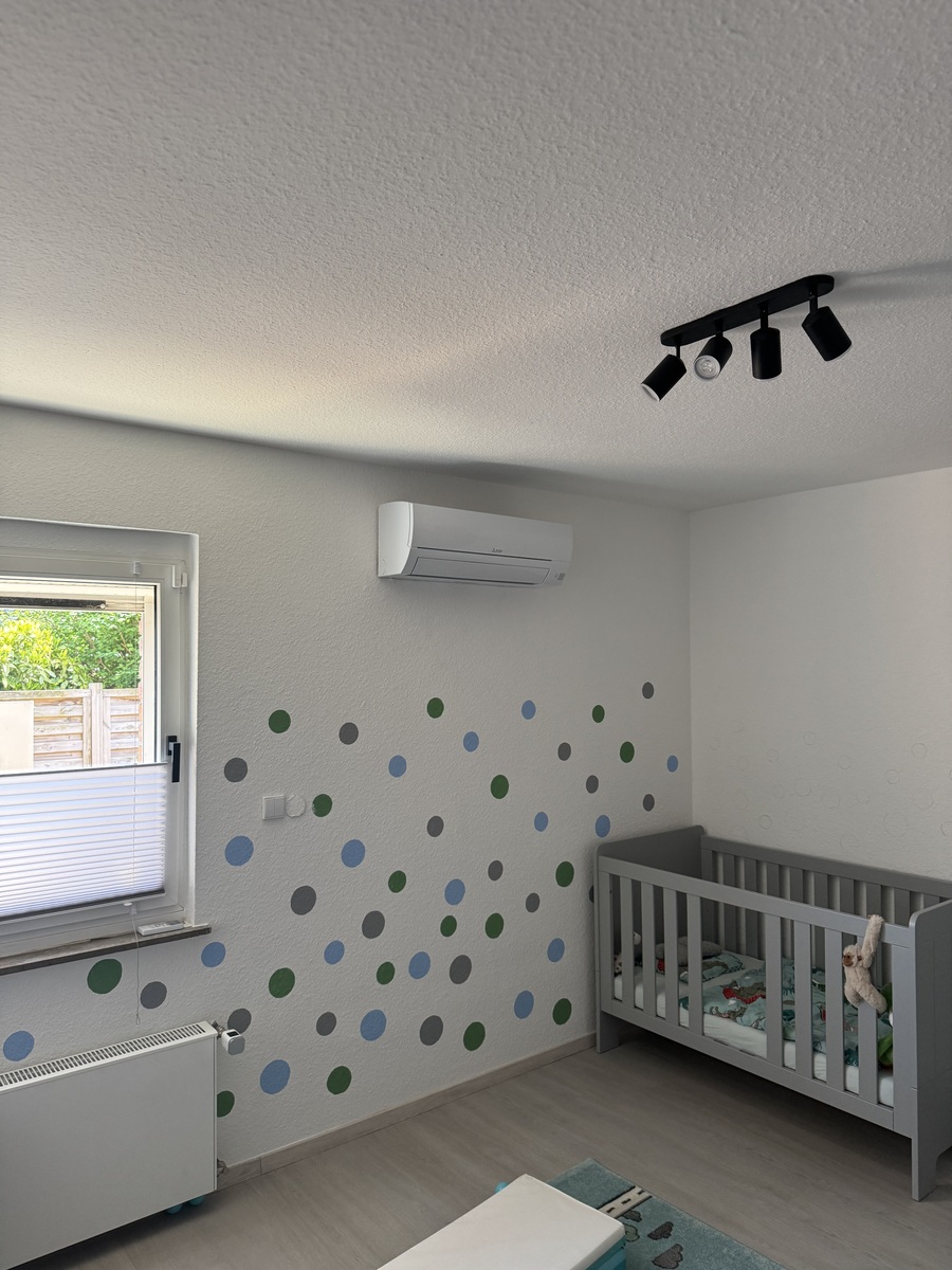Kinderzimmer in Duisburg mit installierter Klimaanlage